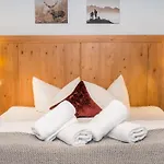Zillertaler Hofchalets Schustererhof Daire *