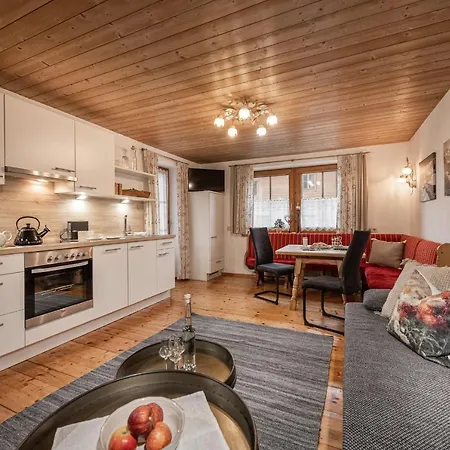 Zillertaler Hofchalets Schustererhof 아파트 *