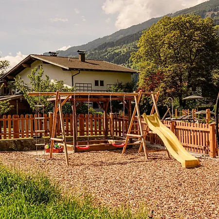 Zillertaler Hofchalets Schustererhof Daire
