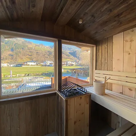 아파트 Zillertaler Hofchalets Schustererhof 스텀