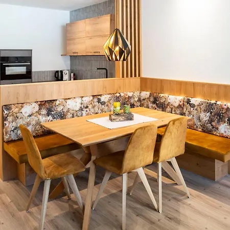 아파트 Zillertaler Hofchalets Schustererhof